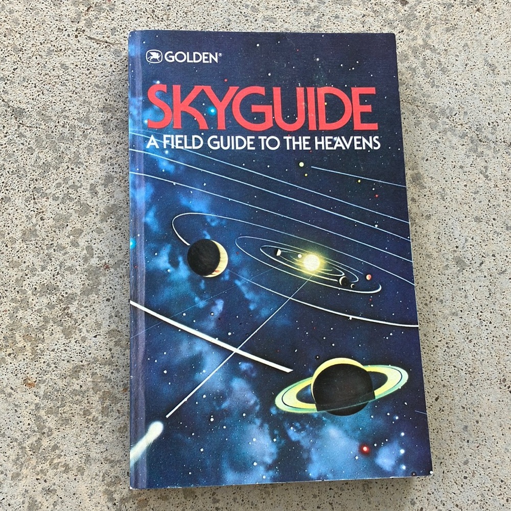 VTG 1982 "Skyguide" Astronomy Field Guide